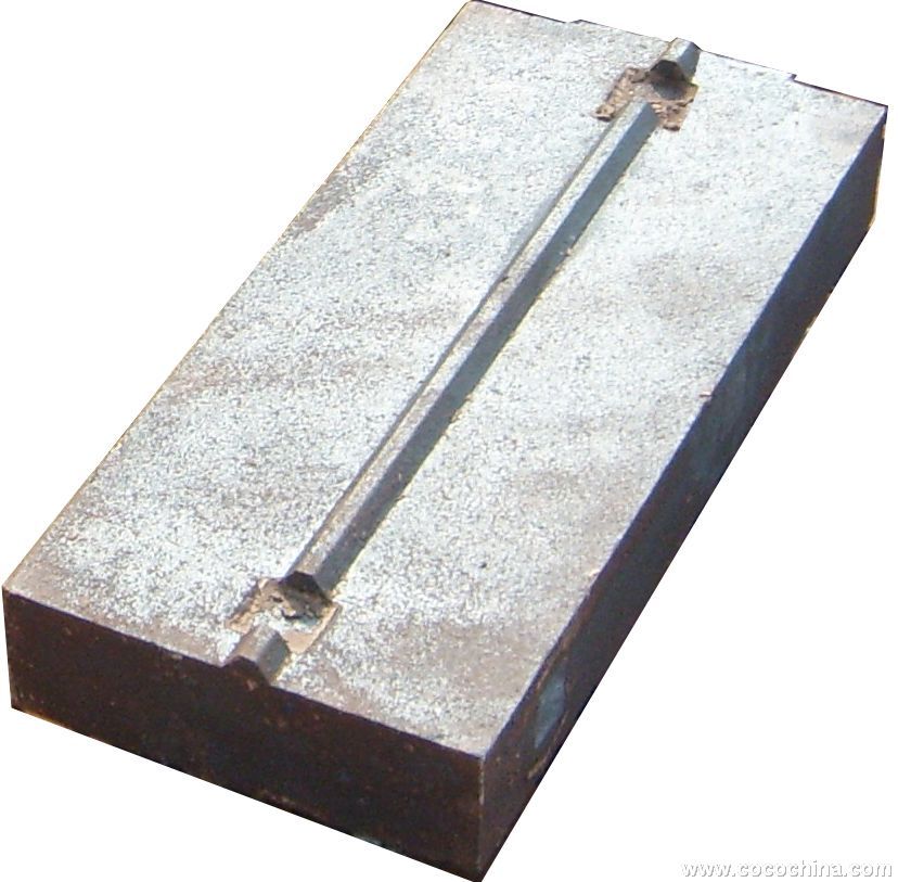 反擊破碎機(jī)配件|反擊破配件|反擊破反擊板|反擊板簡(jiǎn)介