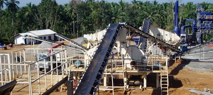 斯里蘭卡花崗巖巖石破碎機(jī)生產(chǎn)線現(xiàn)場