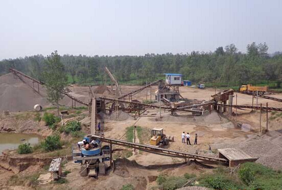 砂石生產(chǎn)線礦石破碎機有效流程